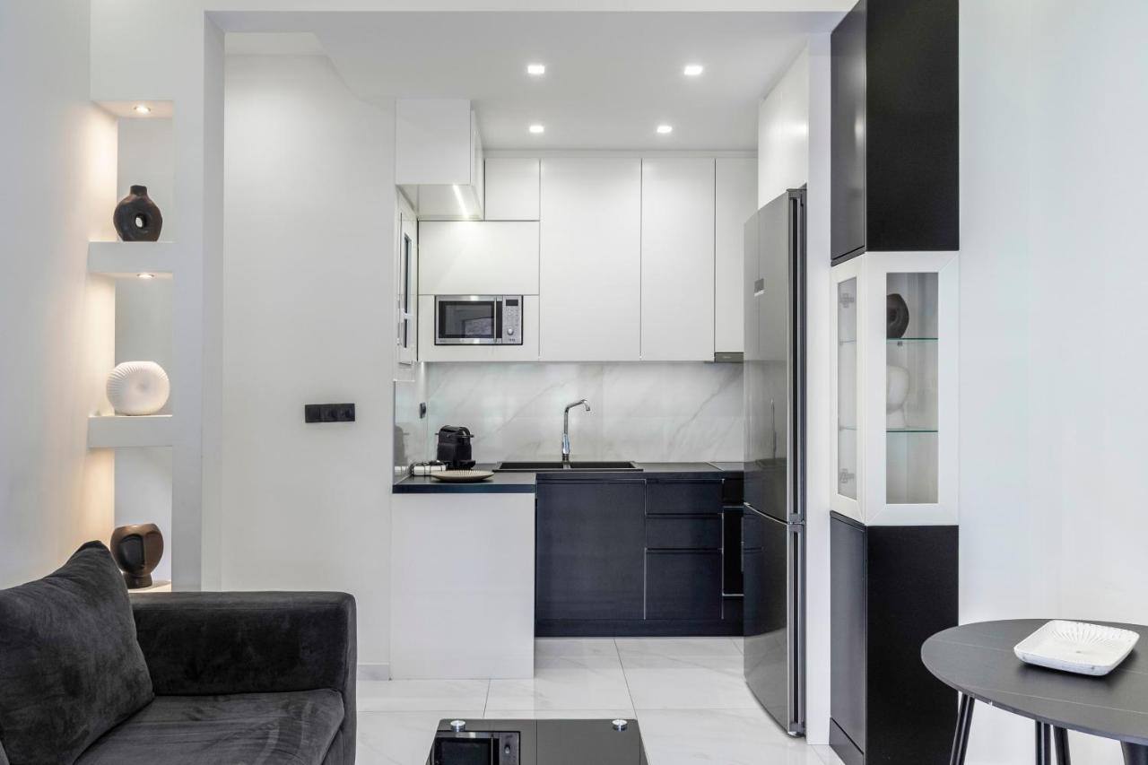 Central 2Br Apartment In The Heart Of 雅典 外观 照片